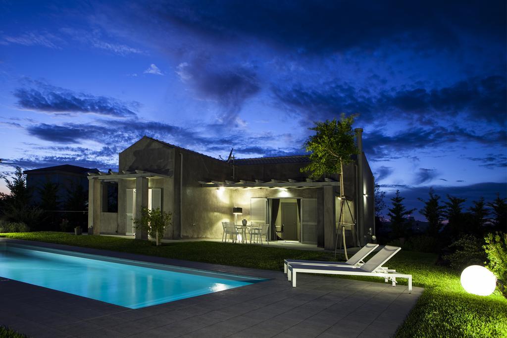 Villa Lefteris Свороната Экстерьер фото